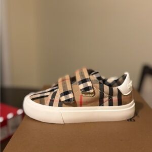 Burberry Kids Check Sneakers - Beige and White